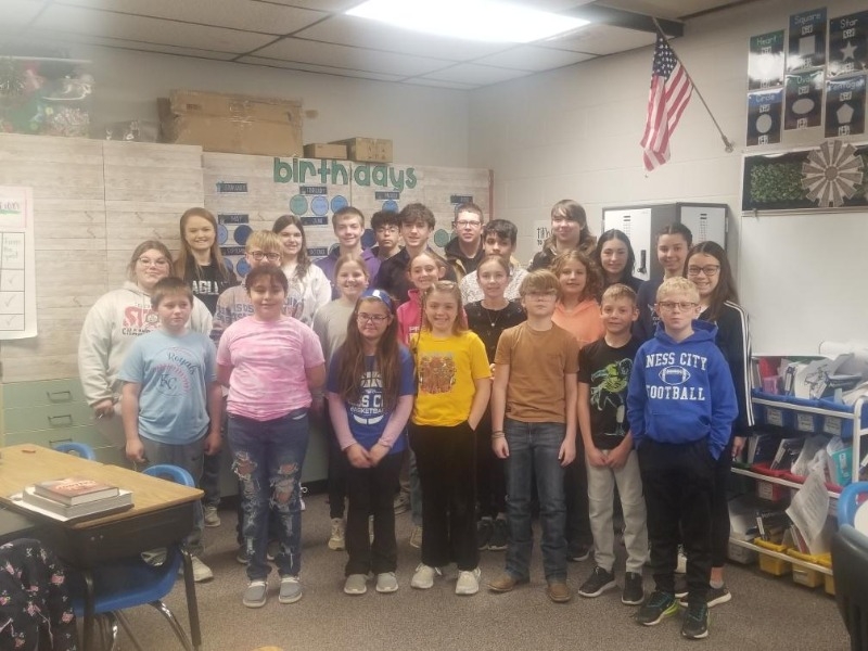 Ness City Schools Reading With the 5th Grade